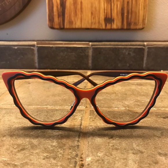 Funky cateye glasses frames. - Picture 3 of 6